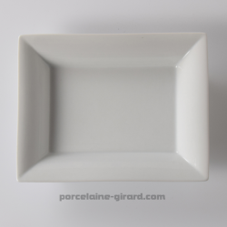 Vide poche rectangulaire, disponible en trois tailles. /Fonctionnel, il se posera partout