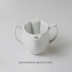 Sauciere pour séparer le gras du maigre et obtenir ainsi un jus plein de saveur/