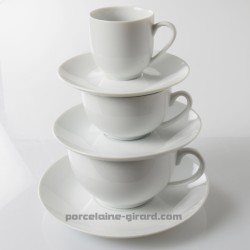 Tasse à dejeuner Louvre,  Contenance 50cl./Se complète avec la sous tasse, ref 6099./La collection Louvre se décline en trois mo