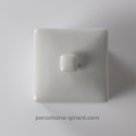 BOITE A COTON CARREE 8.2CM HT6CM /