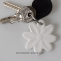 PENDENTIF MARGUERITE DIAMETRE  5.3CM  /